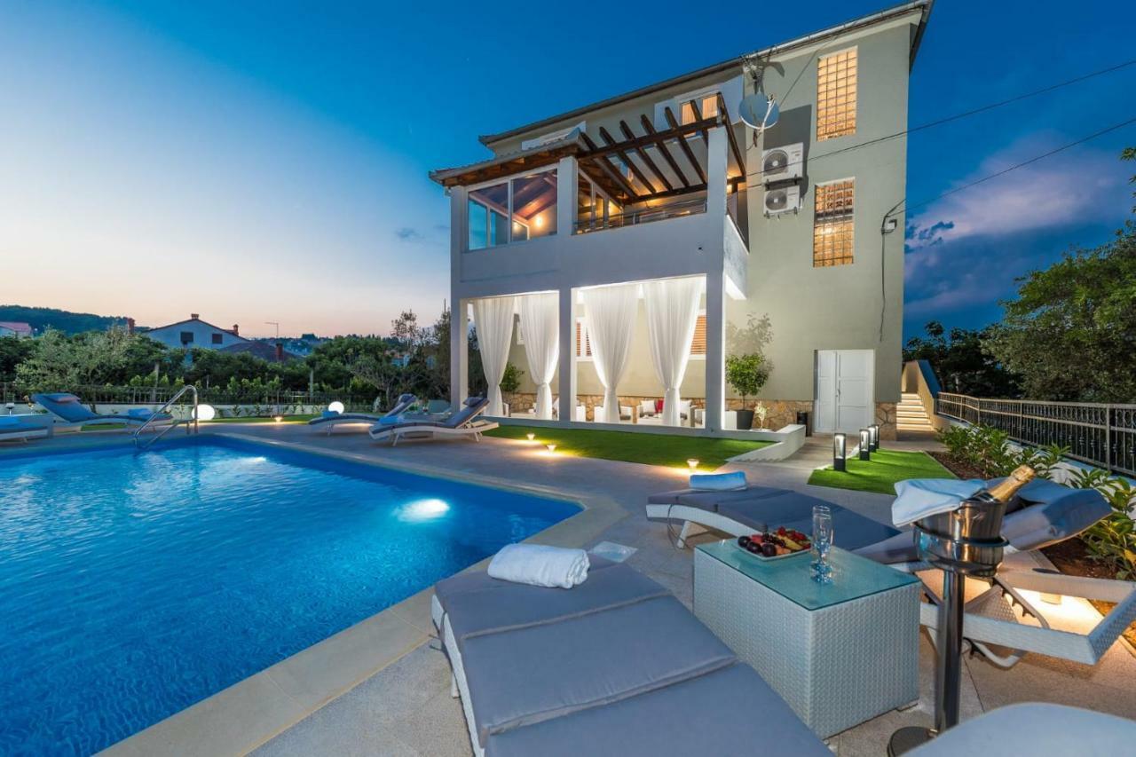 Apartments Very Good Life Preko Esterno foto